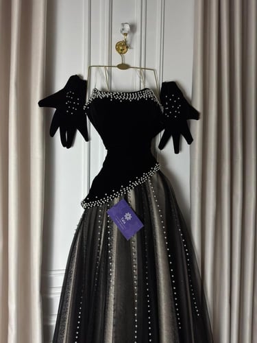 فستان انهار