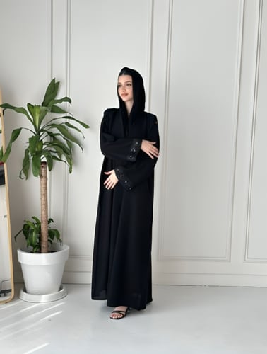 شيك ورد أسفل الكم