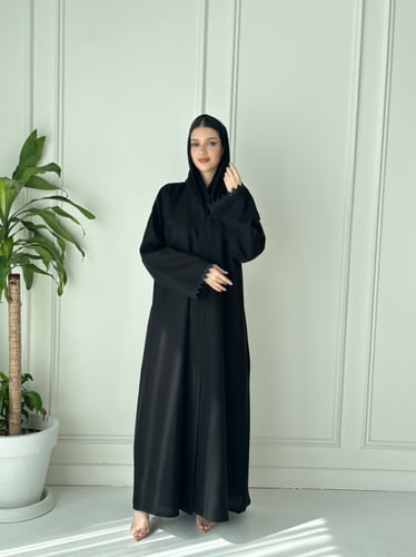 عباية شيك مثلثات