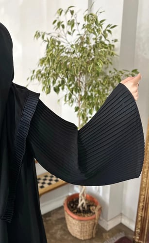 عباية كتان كسرات مموج