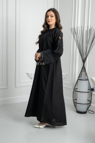 عبايه شيفون اسود ع الكم