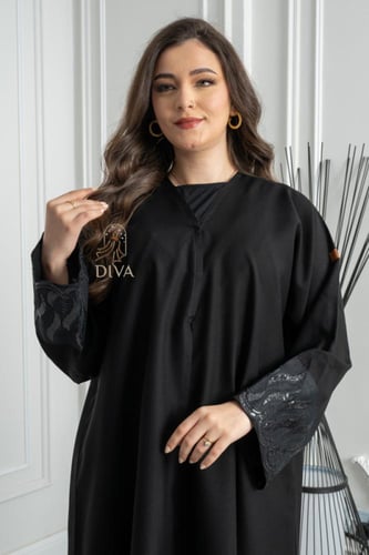 عبايه شيفون اسود ع الكم