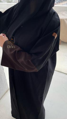 عبايه بني ع الكم