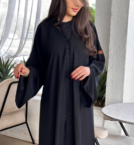 عباية تطريز علي الكم والعباية