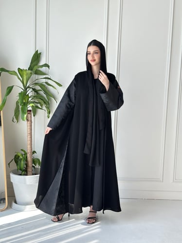 عباية تفتة ارمي علي الكم والعبايه