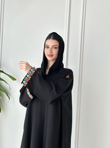 عباية ورود ع الكم