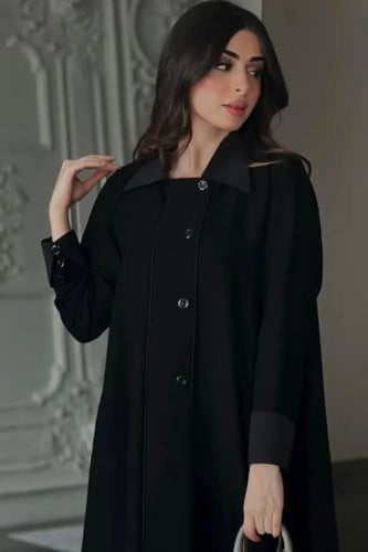 عبايه بأزرار