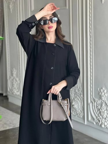 عبايه بأزرار