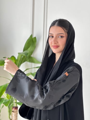 عباية كريب اغصان ع الكم والعباية