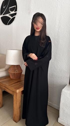 عباية تطريز ورود