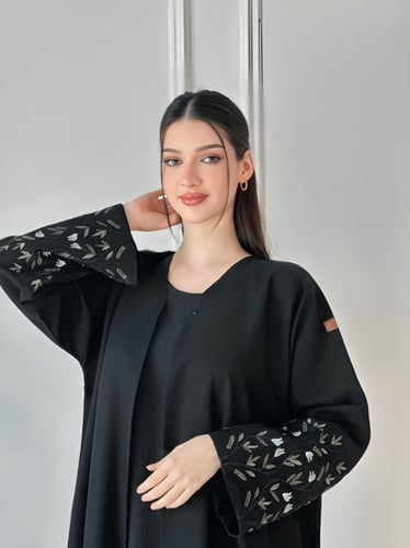 عبايه اغصان بيج مشجر ع الكم و العبايه