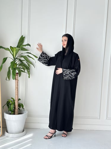 عباية اريج اغصان ابيض