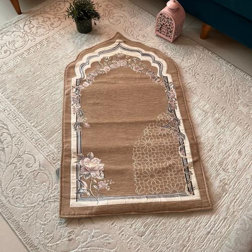 سجادة محراب لون كحلي