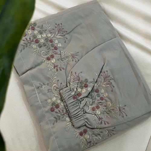 شرشف قطني 100% مطرز ( لون زيتي)