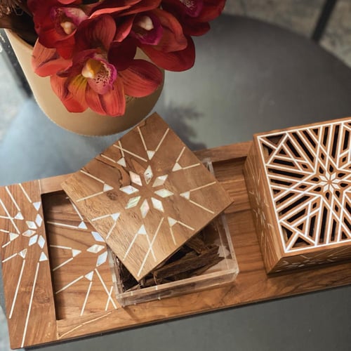 مبخرة خشبية