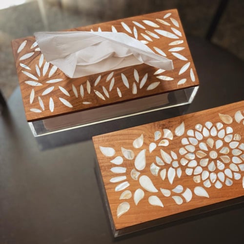 منديل ورقة الشجر