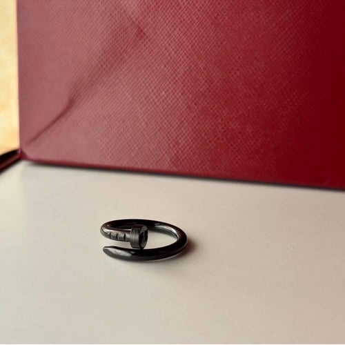 خاتم كارتير المسمار لون أسود رجالي شامل الملحقات