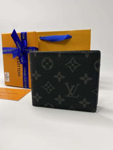 محفظه لويس فيتون LV مع ملحقاته
