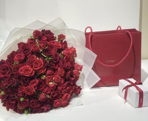 باقه بيبي روز كبيره ٣٠ غصن