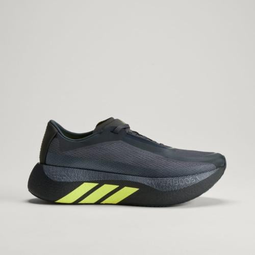 حذاء Adidas Hyperboost للجري الطويل