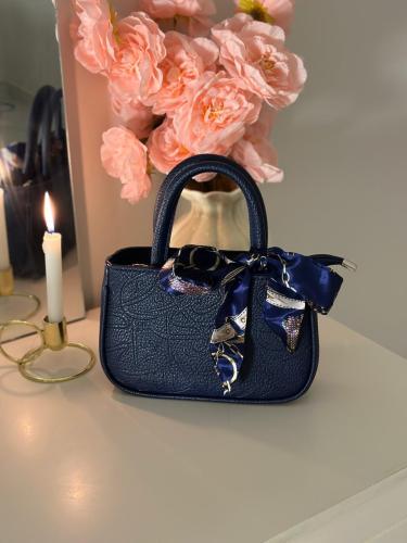 The authenticity bag, dark brown