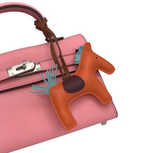 Horse pendant