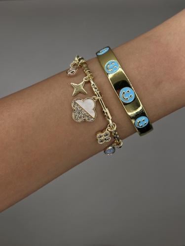 Summer set Mina Smiley and Charmers Van Cleef