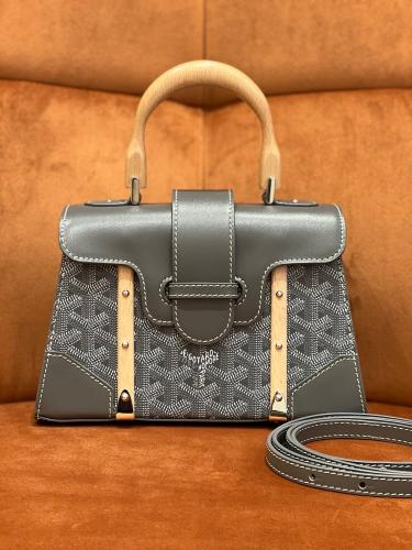 Goyard Saigon Mini size 21 cm