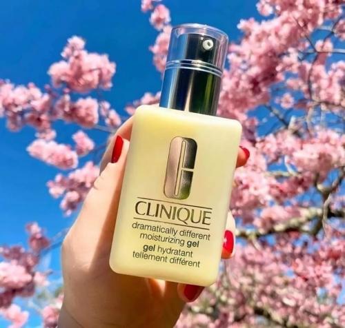 جل مرطب درامتكلي ديفرنت - 125 مل من كلينيك