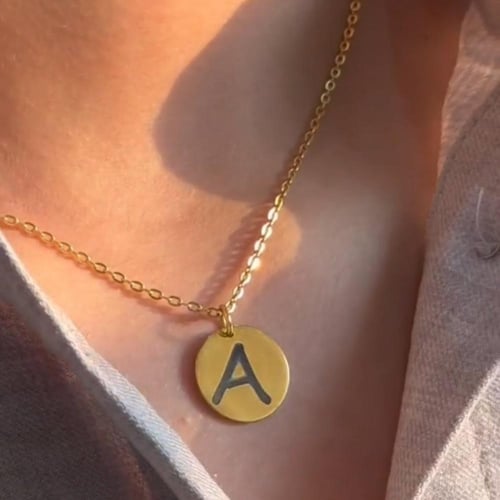 Souvenir Necklace - Gold