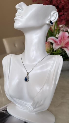 طقم دمعة مؤلف من قطعتين (سلسال ، أقراط أذن ) مطلي...