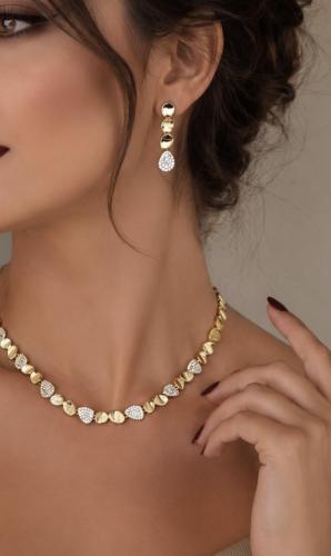 طقم APM – سلسال وحلق بتصميم بيضاوي فاخر. MN-100