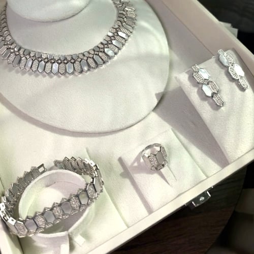 طقم زركون وصدف فاخر مطلي بديل الذهب . MS-078