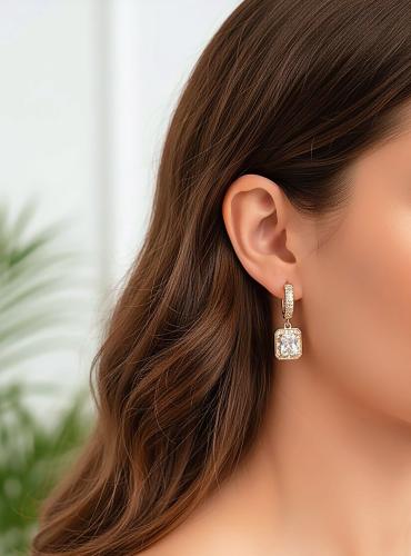 أقراط متدلية مطلية بالذهب عيار ١٤ تصميم فاخر بحجر...