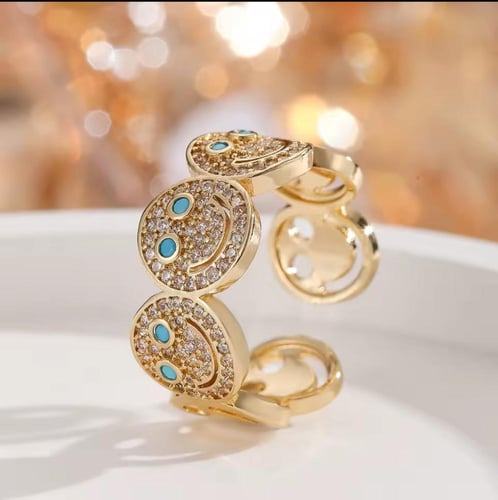 خاتم سمايل مطلي ذهب . MR-102