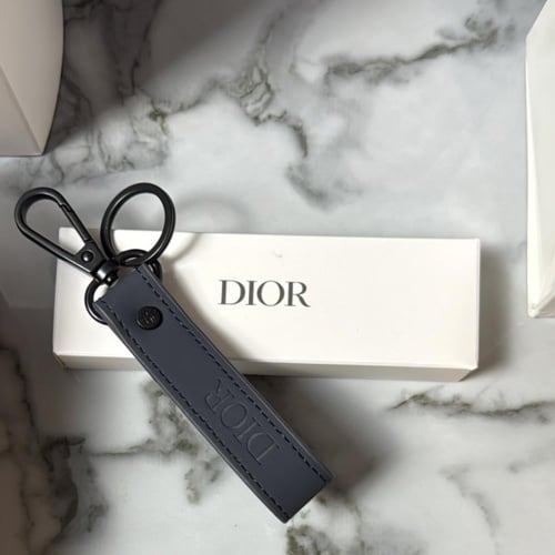 Box Dior الرجالي