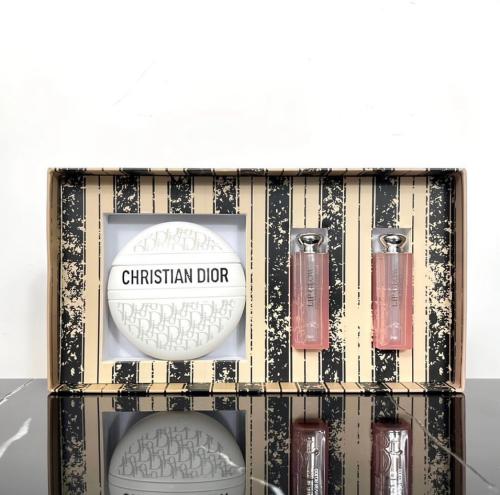 مجمـوعة كريم وقلوسات ديـور