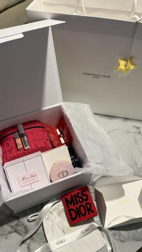 Box Dior الموسمي