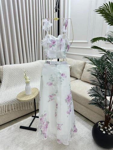 فستان أبتهال