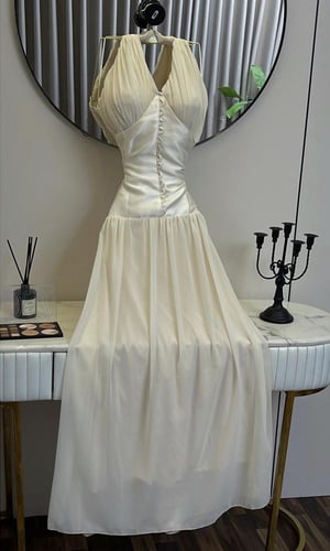 فستان أماني