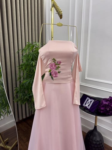 فستان نارين