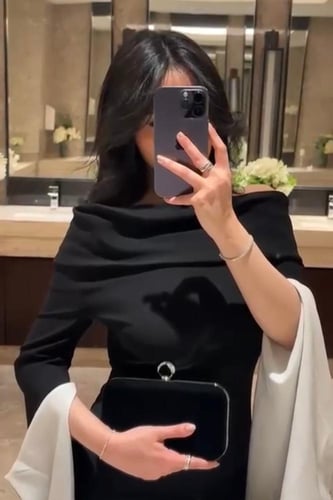 فستان ناعم بأكمام مبطنة