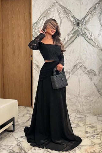 فستان طقم قطعتين بشيفون ودانتيل ناعم