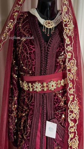 تكشيطة عروس مخمل عودي