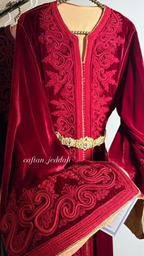 قفطان جميلة (مخمل)