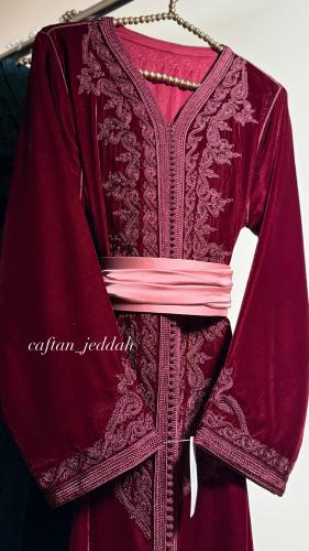 قفطان مخملية