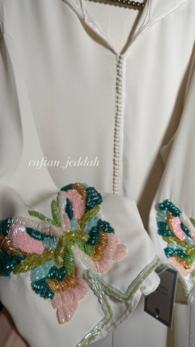 جلابية الفراشة