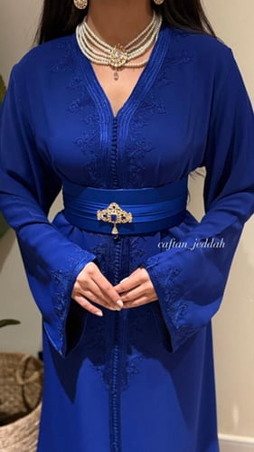 بروش لامع بألوان متعددة