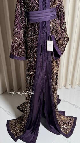 تكشيطة عروس مخمل موف