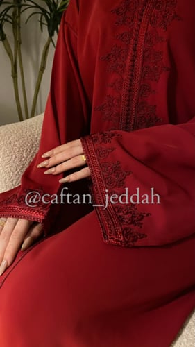 جلابية بقبعة